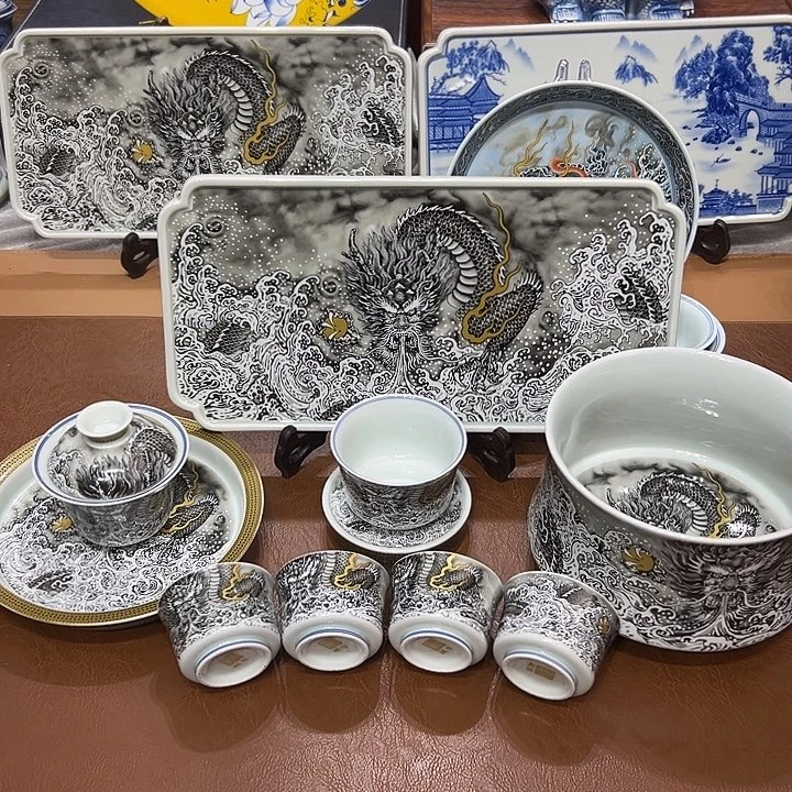 摆件景德镇陶瓷艺术