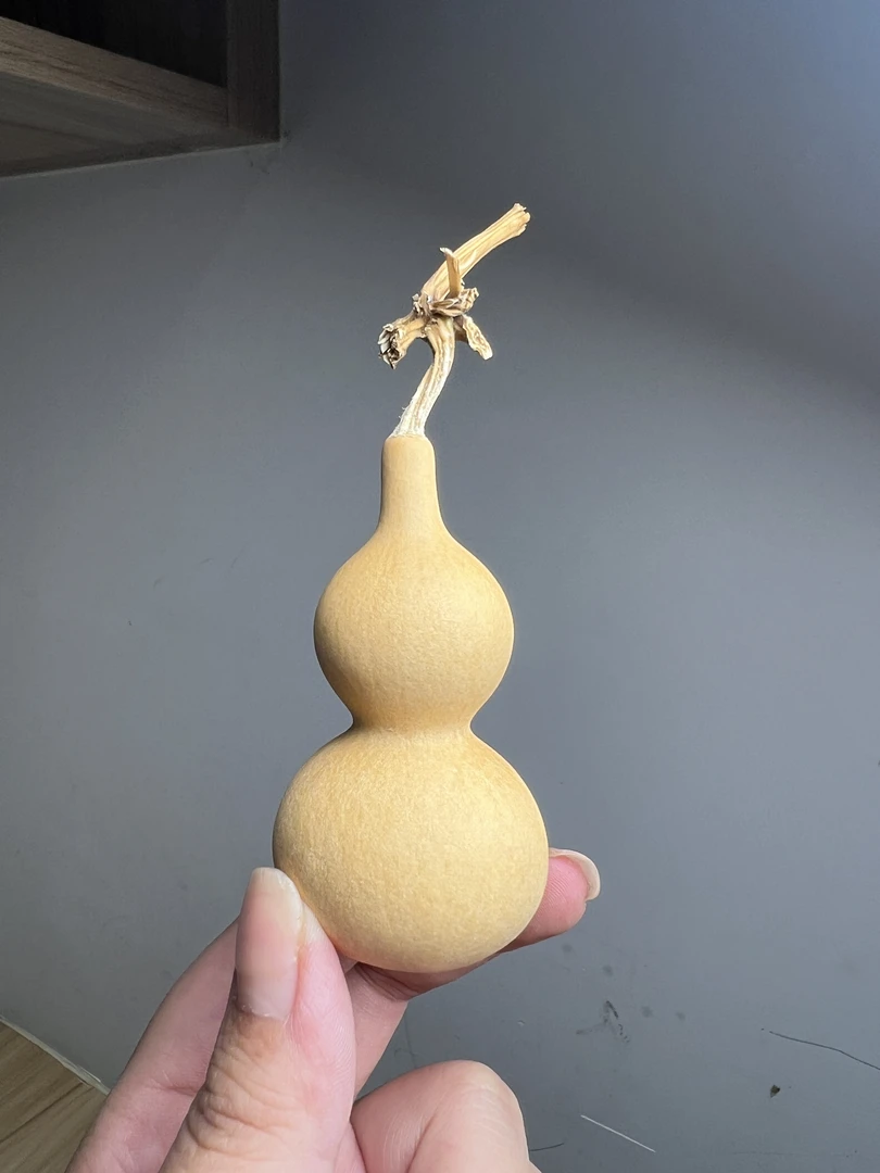 微瑕手捻天津嘴小葫芦