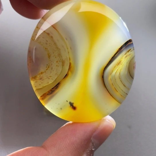 玛瑙/玉髓颈饰未镶嵌凌****室