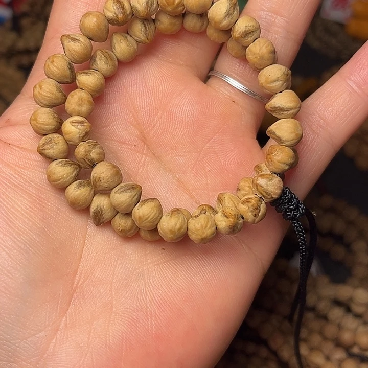 啊***丢吊坠柏香籽/百香籽