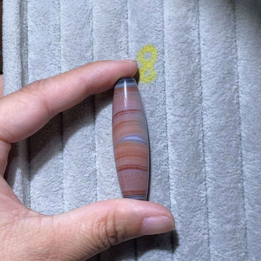 玛瑙/玉髓颈饰未镶嵌是****?