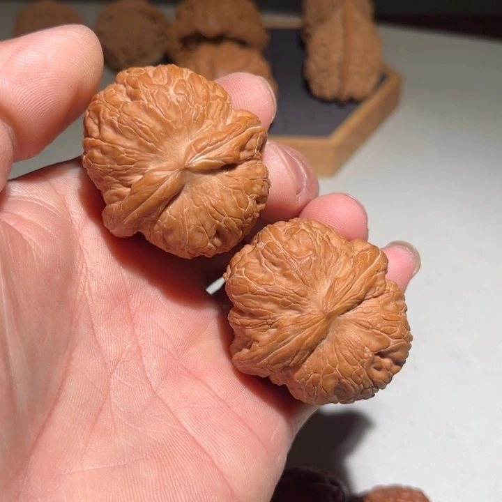 把件文玩核桃42元宝