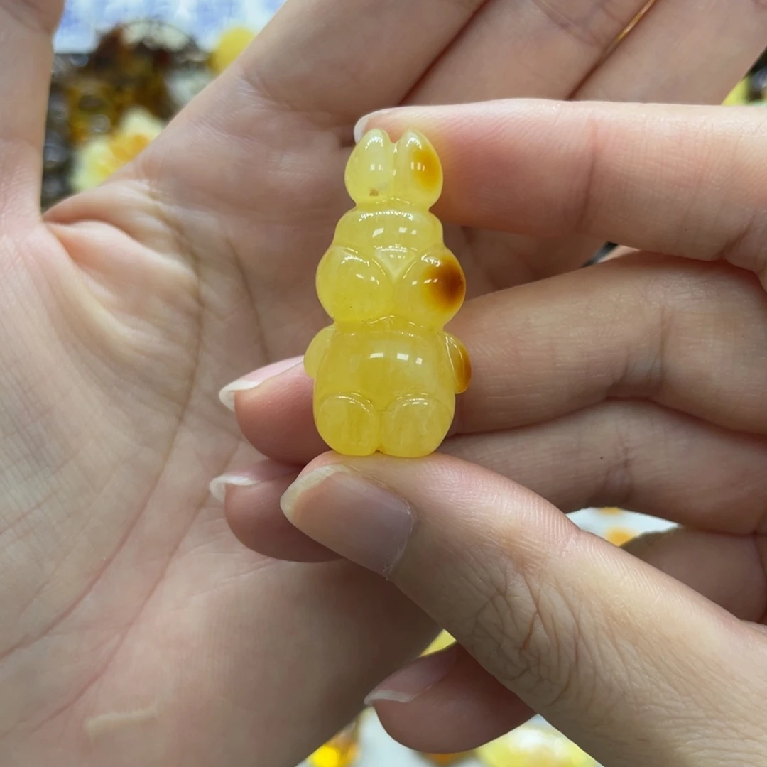 琥珀未镶嵌裸石天然琥珀