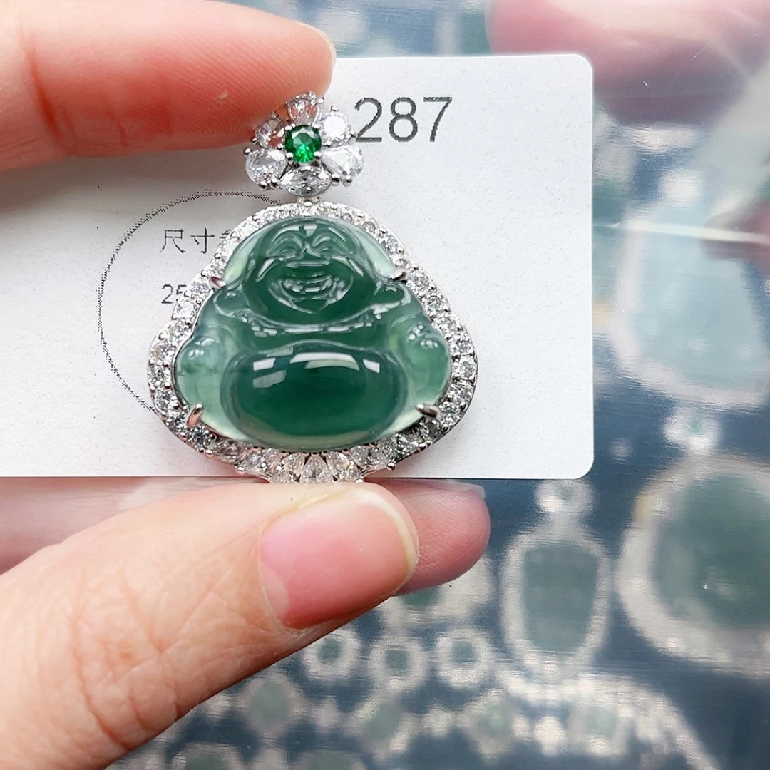 翡翠颈饰未镶嵌翡翠287