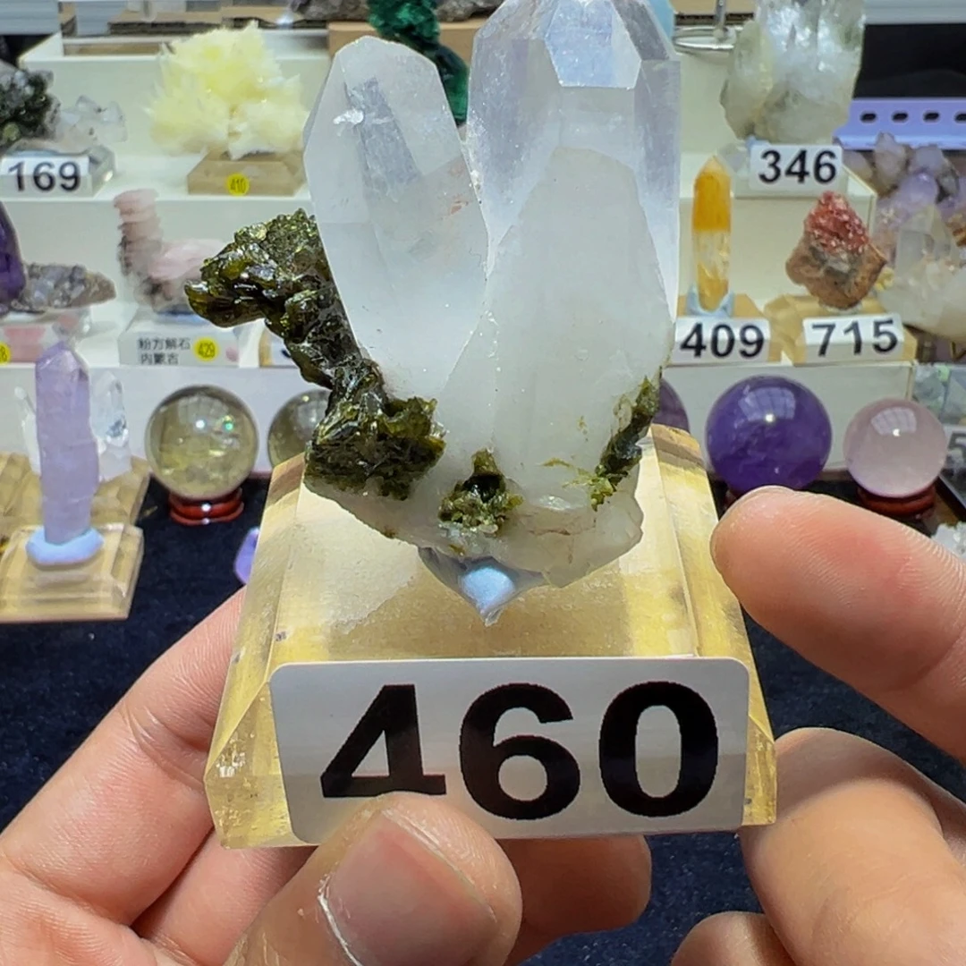 未镶嵌水晶珠宝半成品