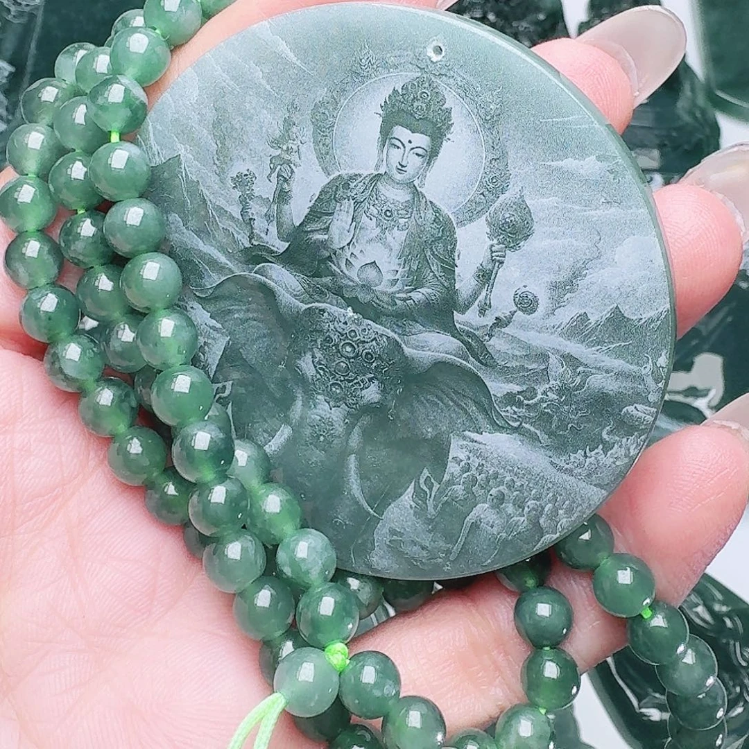 翡翠未镶嵌颈饰111