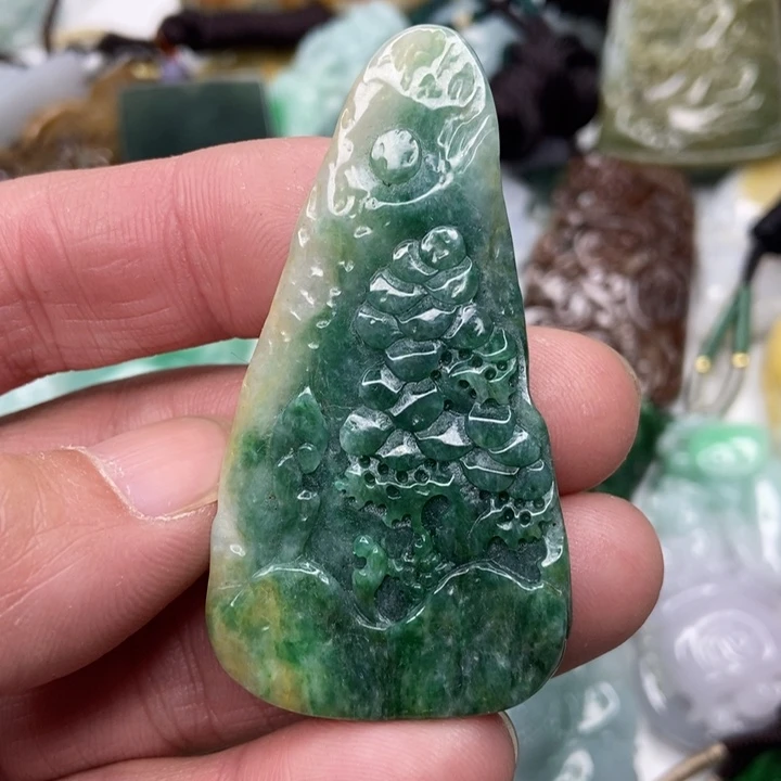 定制翡翠未镶嵌翡翠