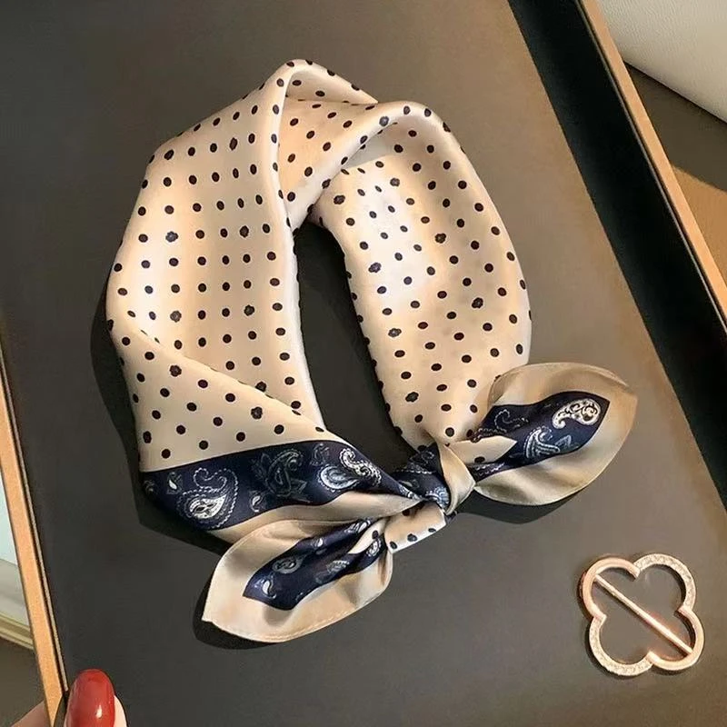 逐梦鸟真丝桑蚕丝53*53高端轻奢丝巾小方巾【玫瑰波点腰果白色】