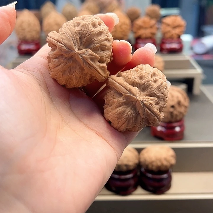 文玩核桃吊坠43 驴打滚 c-011