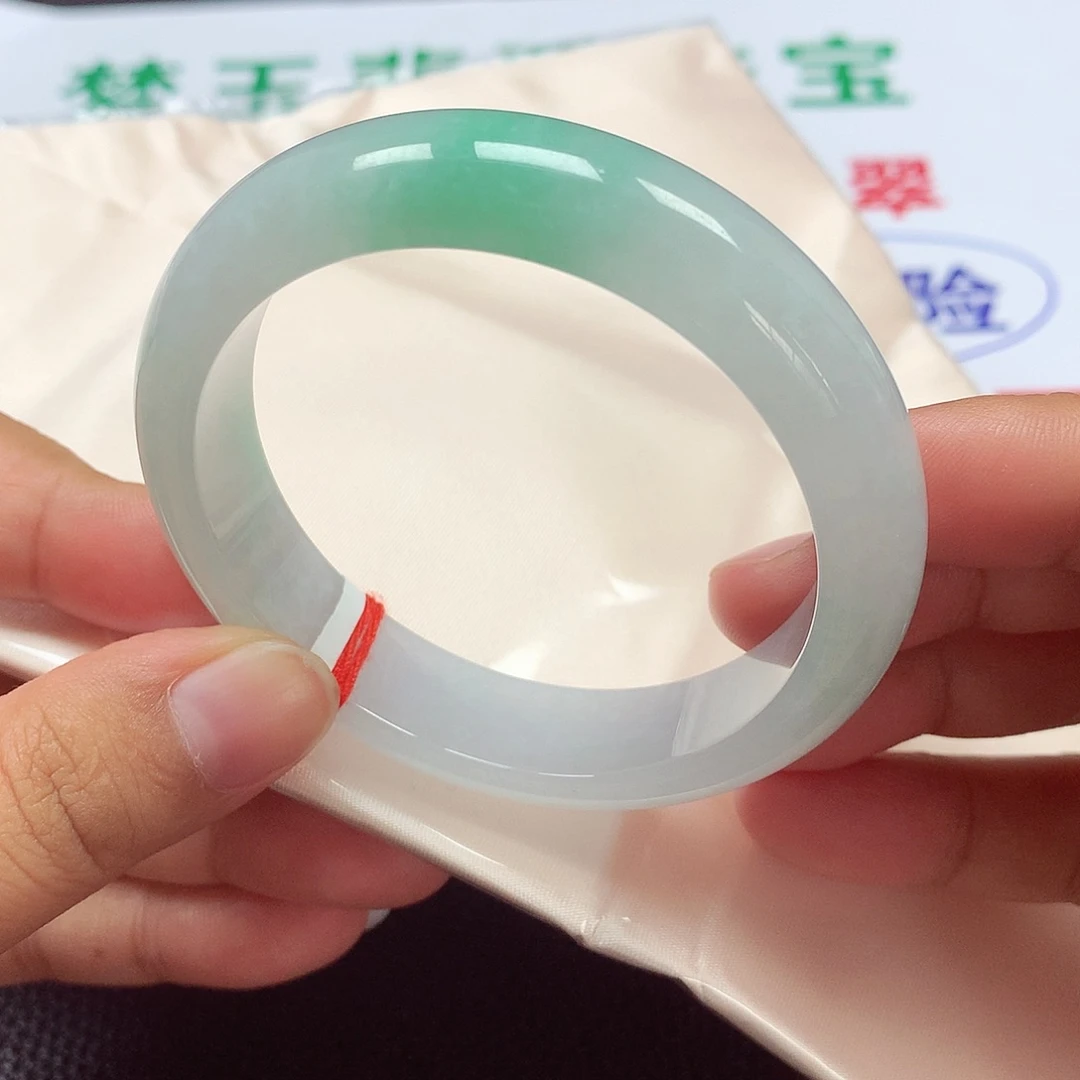 翡翠手镯未镶嵌天然缅甸A货翡翠手镯