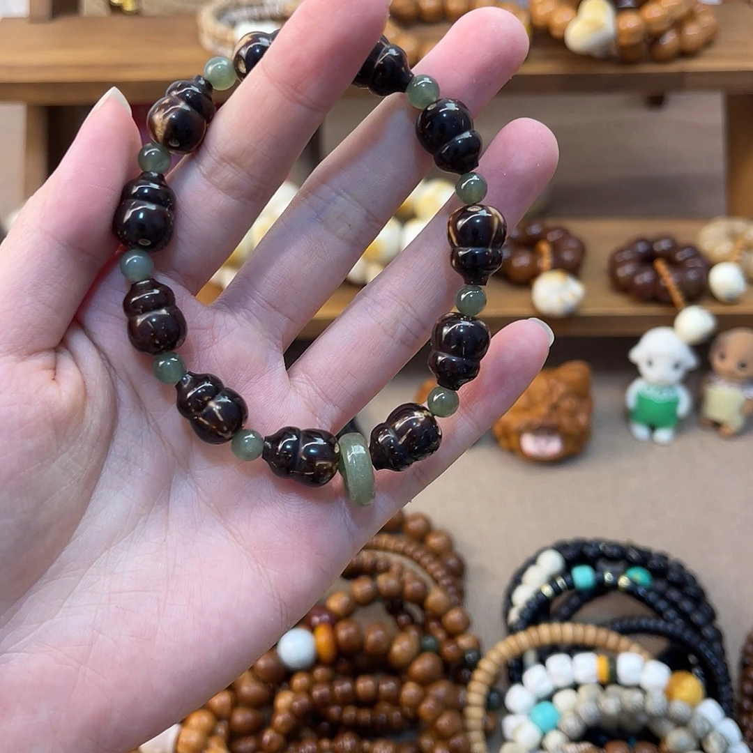 ঞ***°紫金鼠手串葫芦手串