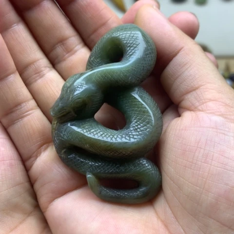 【闪购商品】透闪石质玉未镶嵌挂件