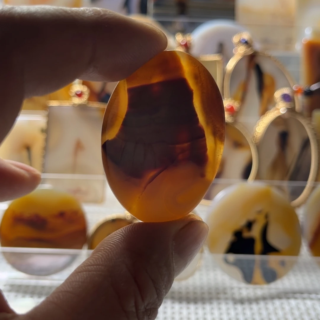 玛瑙/玉髓未镶嵌颈饰