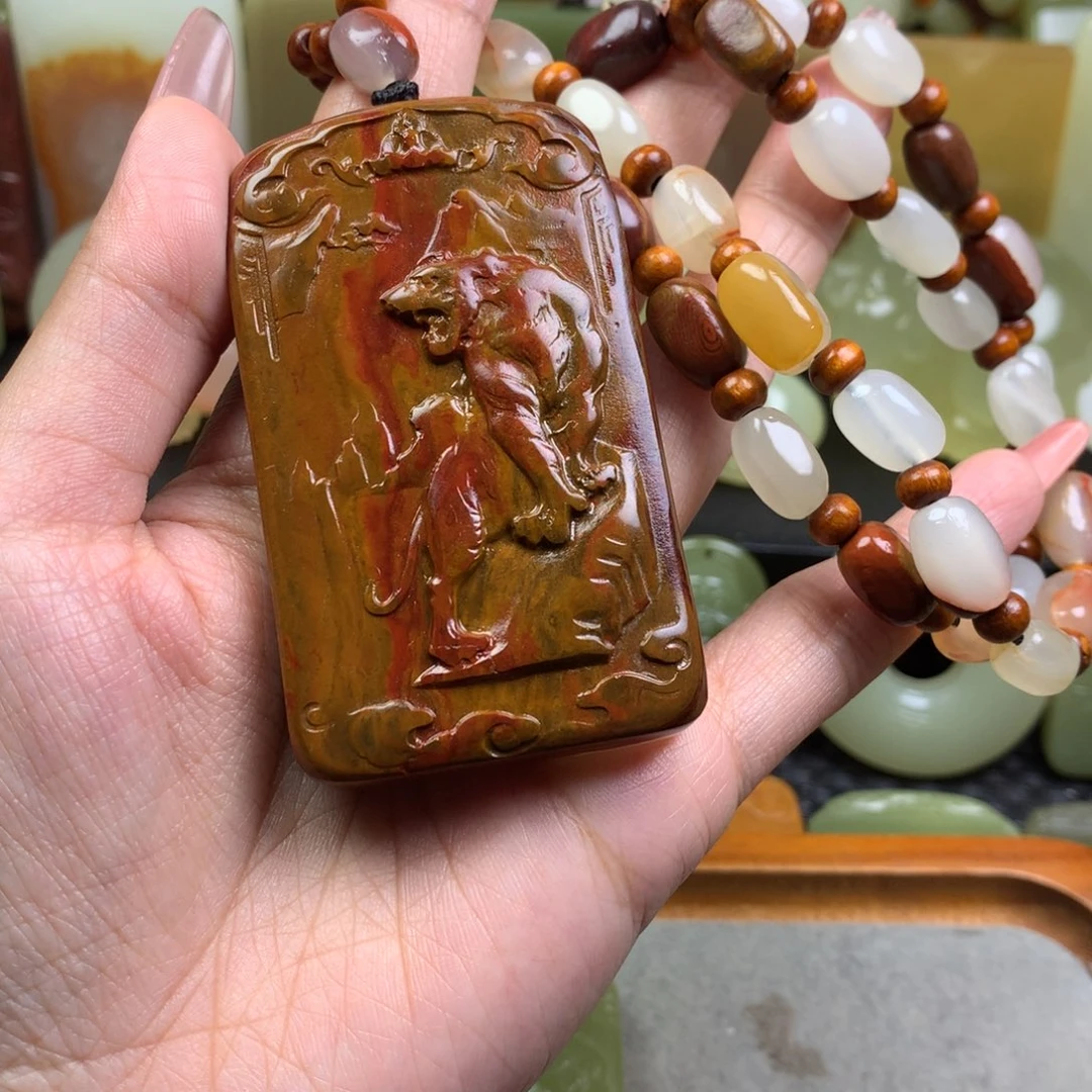 用***9新疆昆仑山料牌子