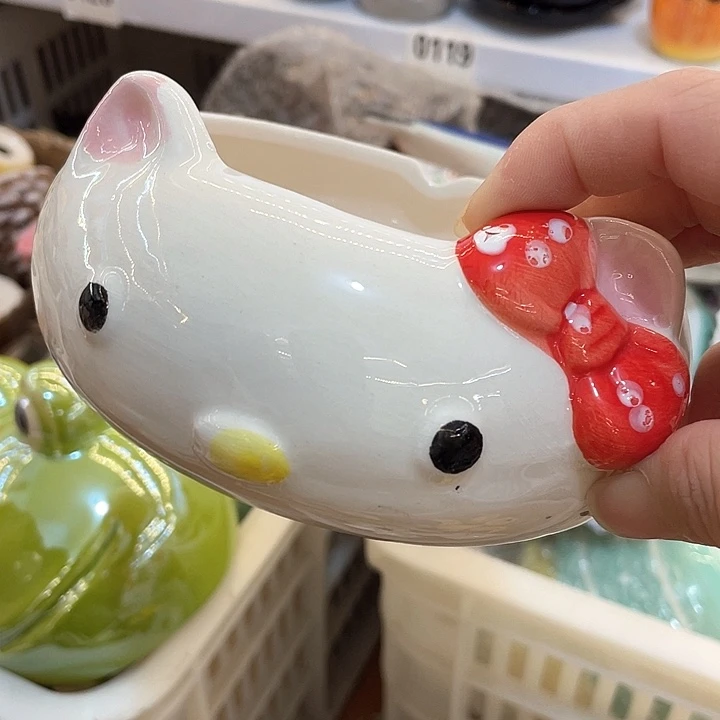 陶瓷微瑕介意慎拍釉色不均