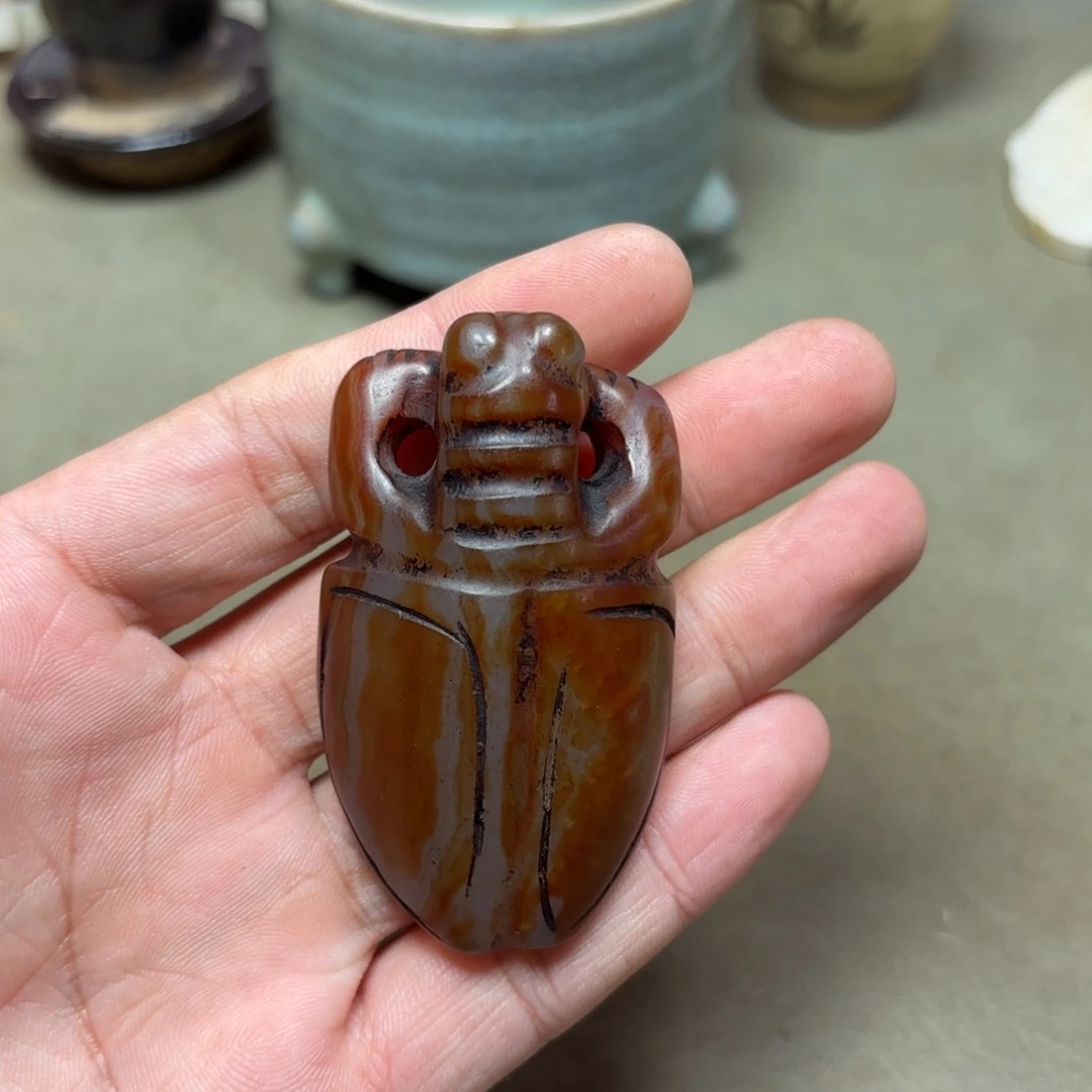 这个物件挺老气啊