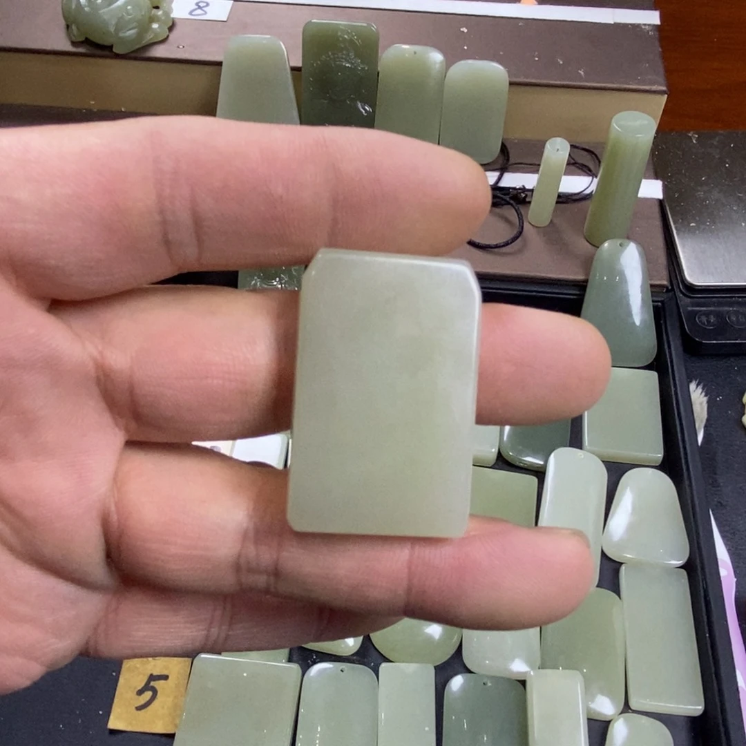 颈饰未镶嵌和田玉老*026