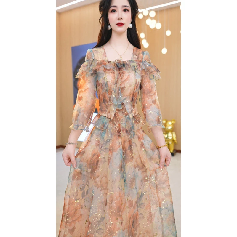 【上下两件套】秋季新款方领碎花时尚修身收腰显瘦显白中长款套裙