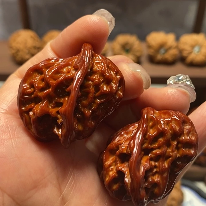 文玩核桃把件小鸟