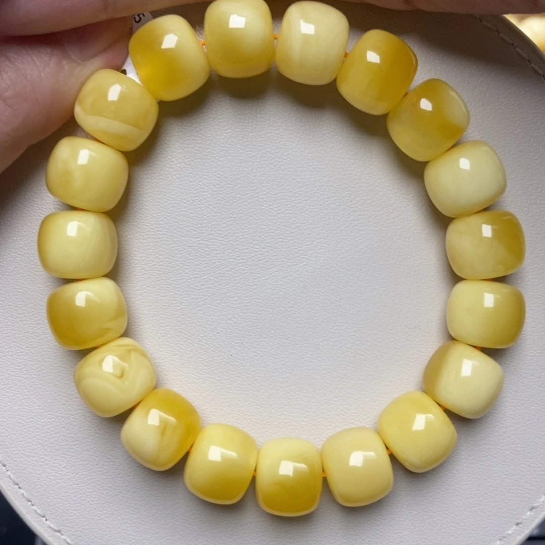 蜜蜡未镶嵌珠宝奇石227