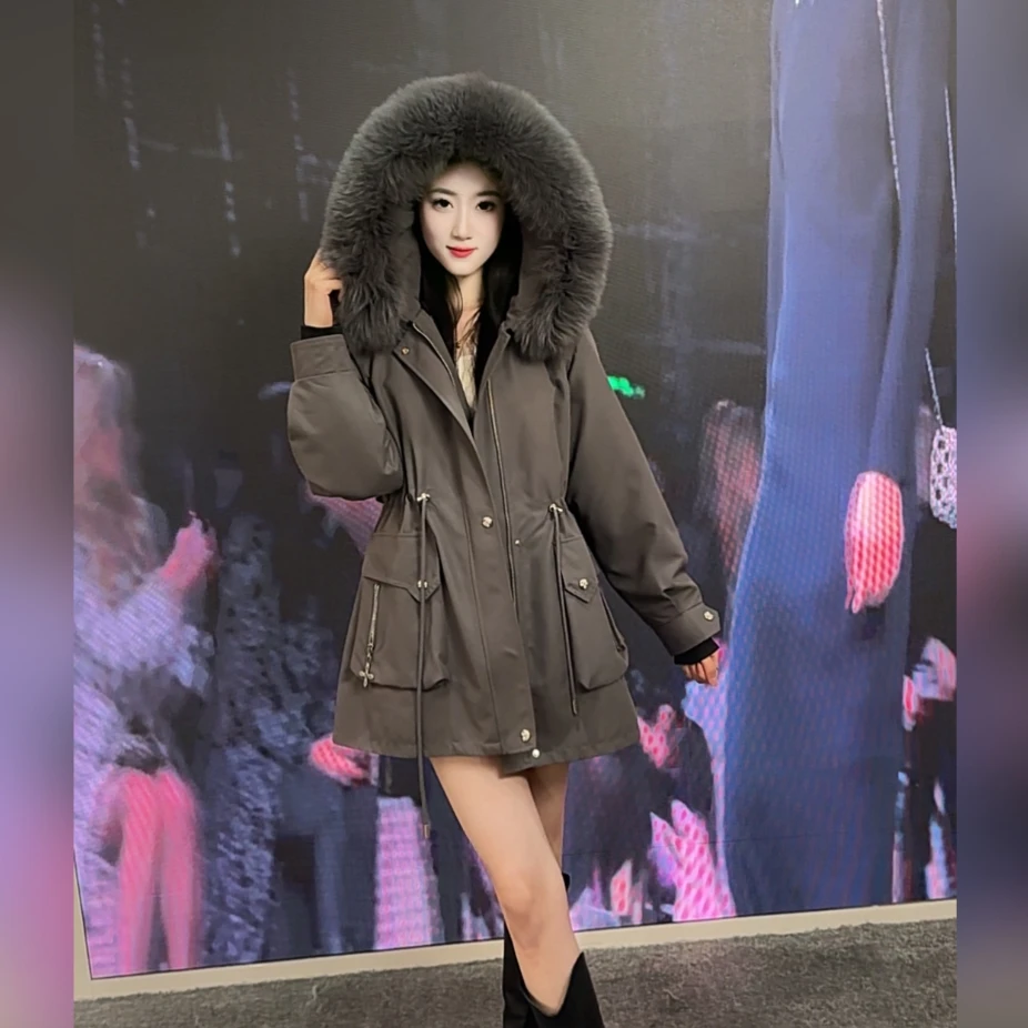 【温香玉】海宁新款撤柜女时尚显瘦真毛狐狸毛领派克服2355.JT
