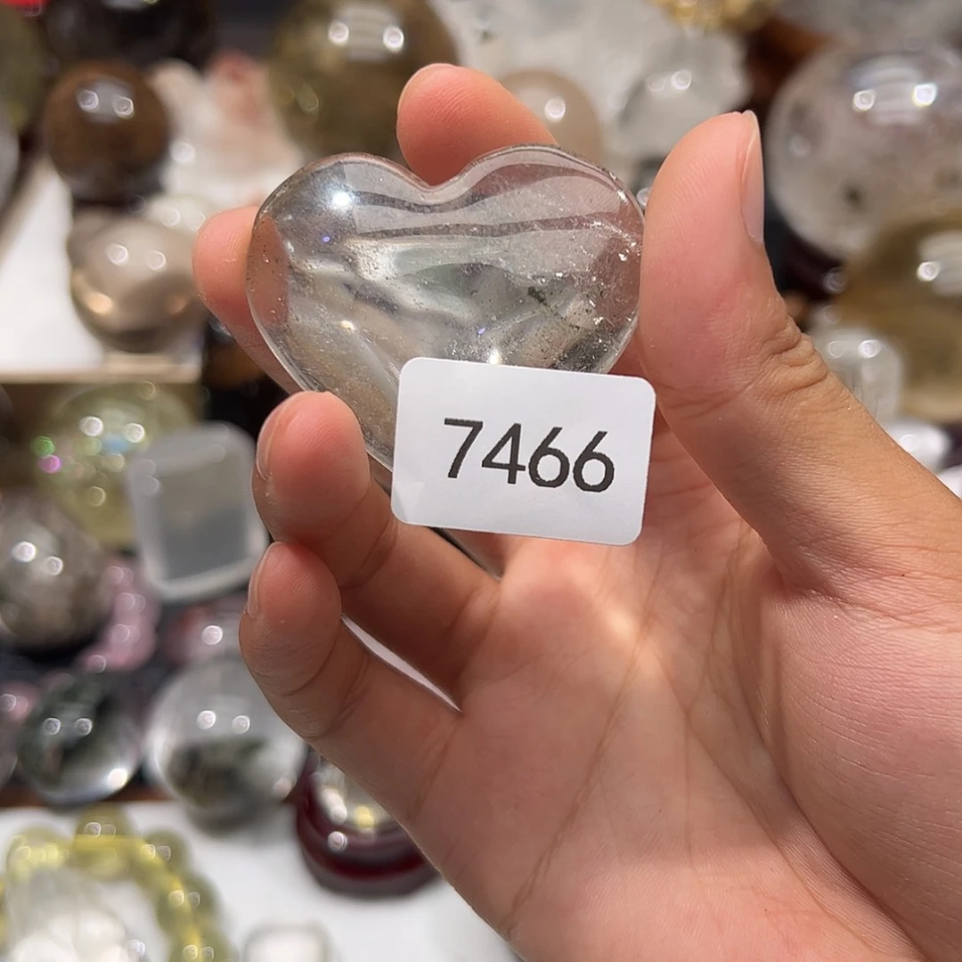 郭***郭水晶珠宝半成品未镶嵌