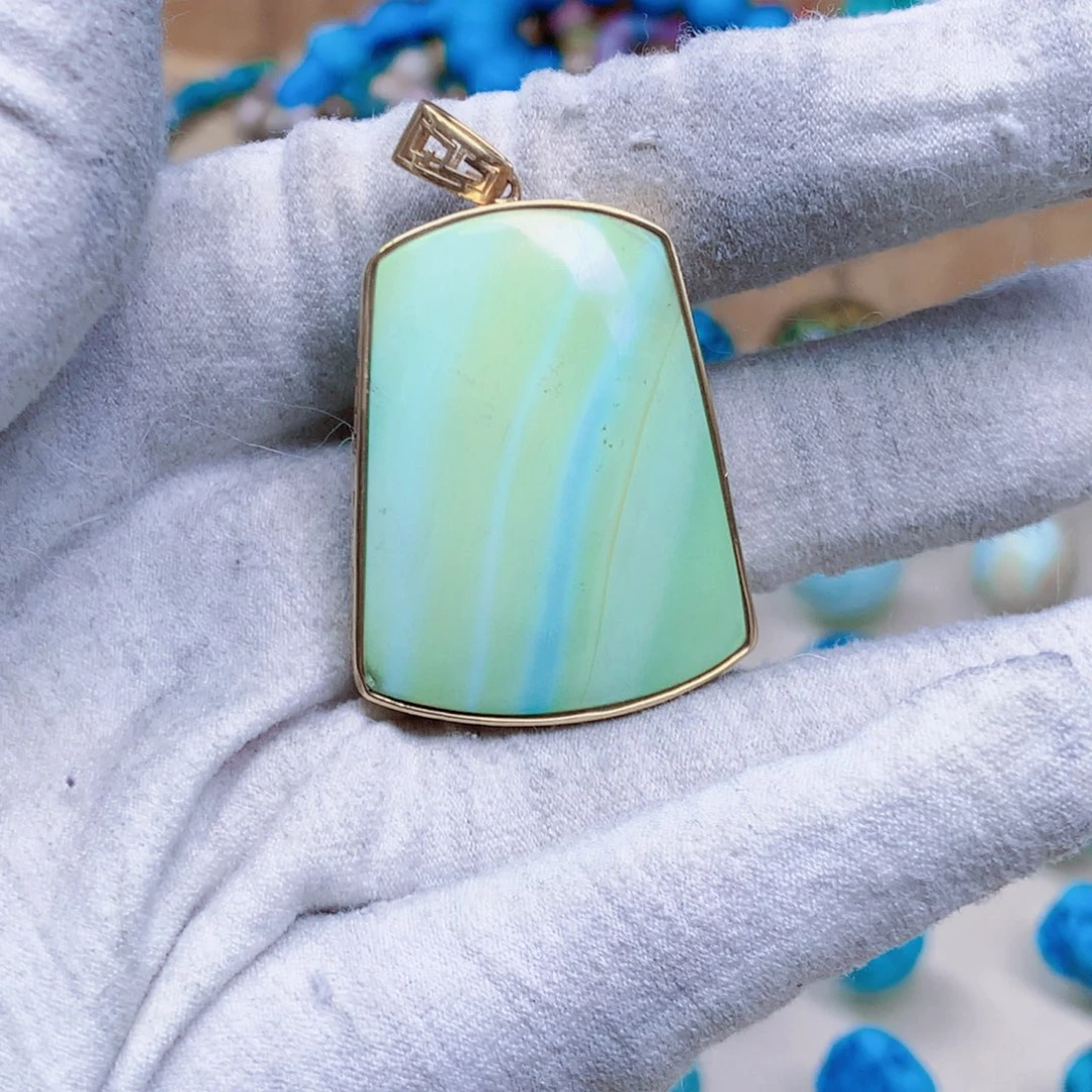 绿松石未镶嵌三彩随行