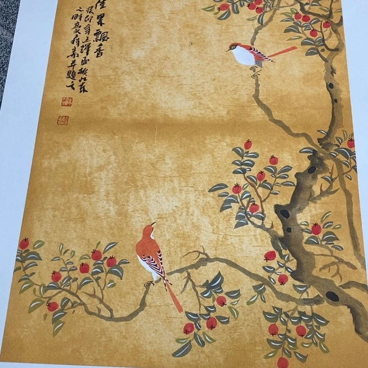 手绘作品等多种形式进行