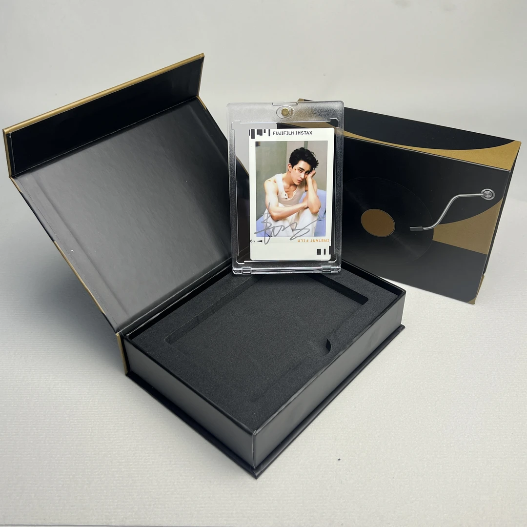 N6190 敖瑞鹏 签名正品拍立得照片 流光