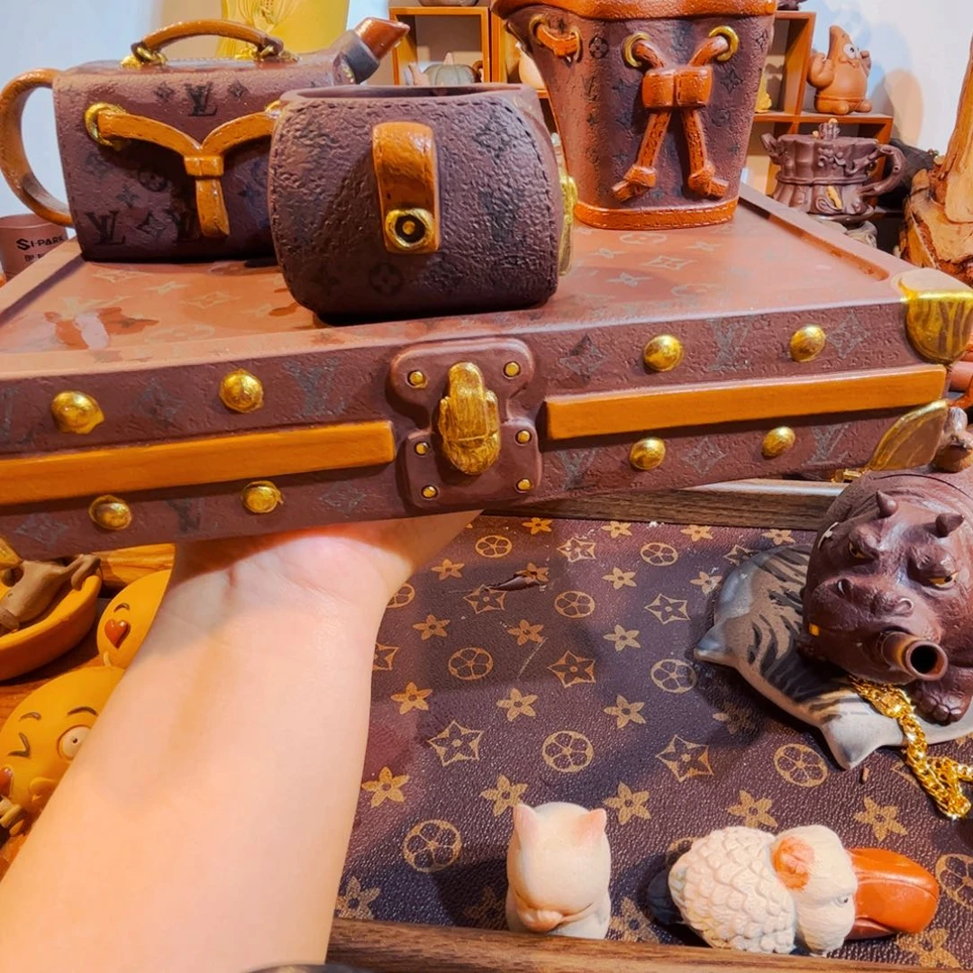 孤***藏紫砂茶宠纯手工制作过程就是