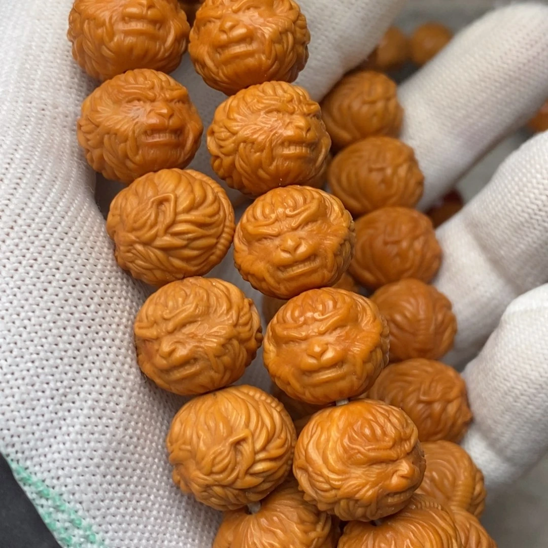 ****门猴头核桃吊坠大圣15