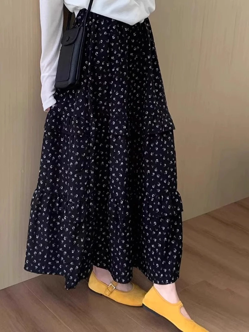 大码碎花半身裙女2025夏季新款胖mm松紧高腰显瘦宽松百搭a字伞裙