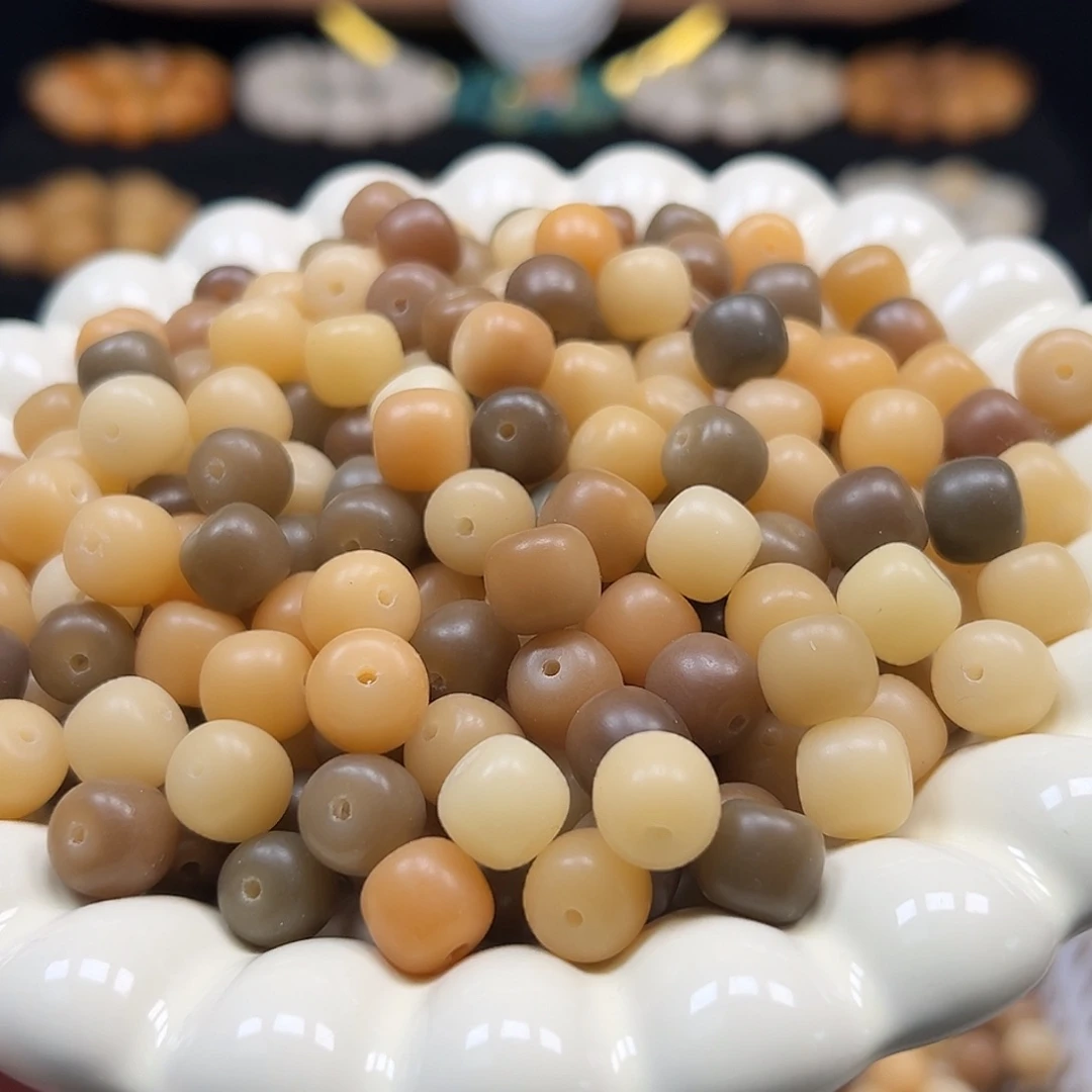 菩提根/象牙果手串微瑕卡11左右梅菜扣肉色桶150老料