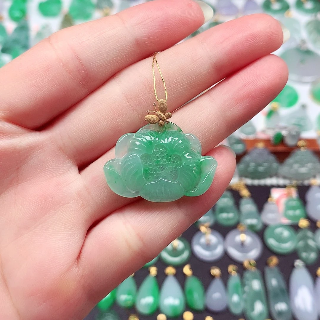 翡翠18K金镶嵌颈饰天然翡翠A货