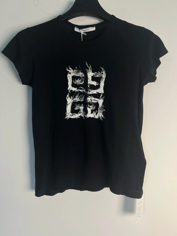 未使用 Givenchy/纪梵希 XS*1/全新/纪梵希黑色火焰短袖/04770