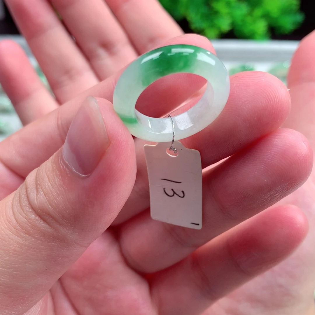 未镶嵌戒指翡翠月*月天然