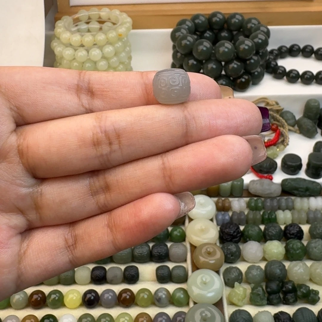 强***强和田玉未镶嵌珠宝半成品和田玉烟紫回纹11-12