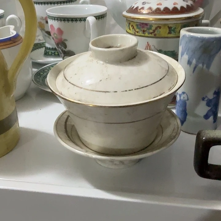 茶盏陶瓷盘子啥都有
