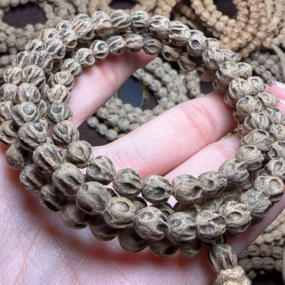 柏香籽/百香籽手串一*凡