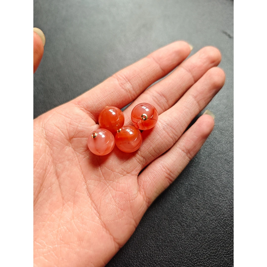 天然南红玛瑙吊坠（多样性发其一）300FS0121