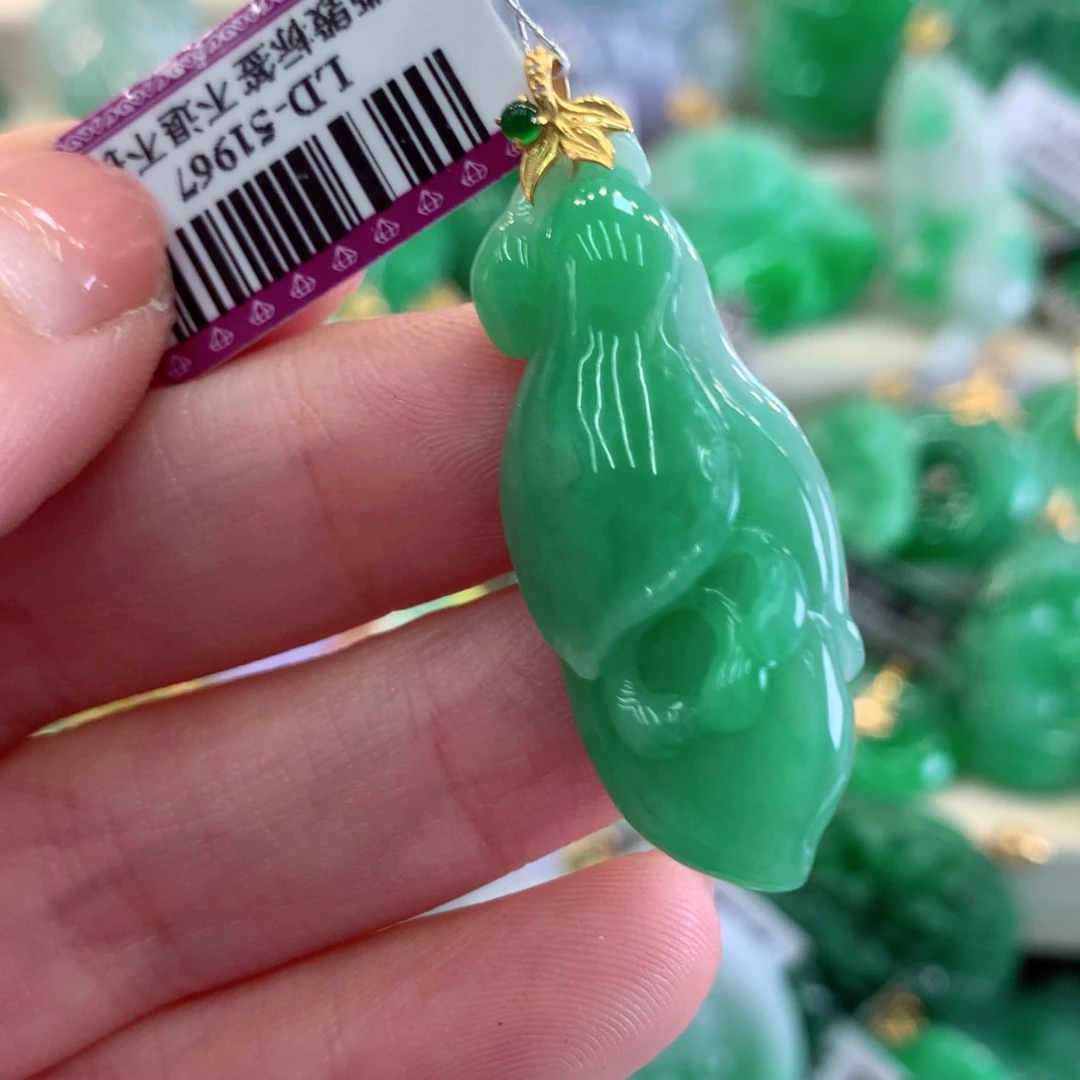 翡翠吊坠(不含链)18K金镶嵌