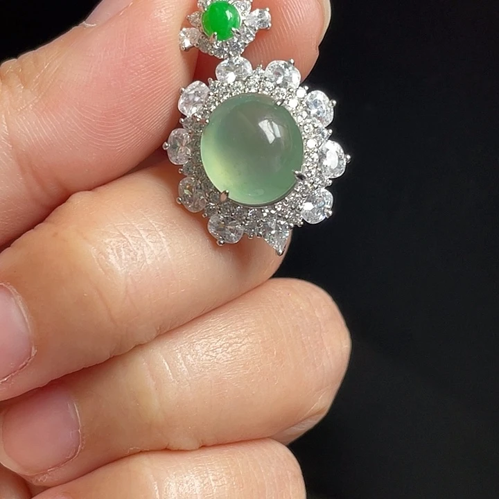 翡翠银S925镶嵌颈饰