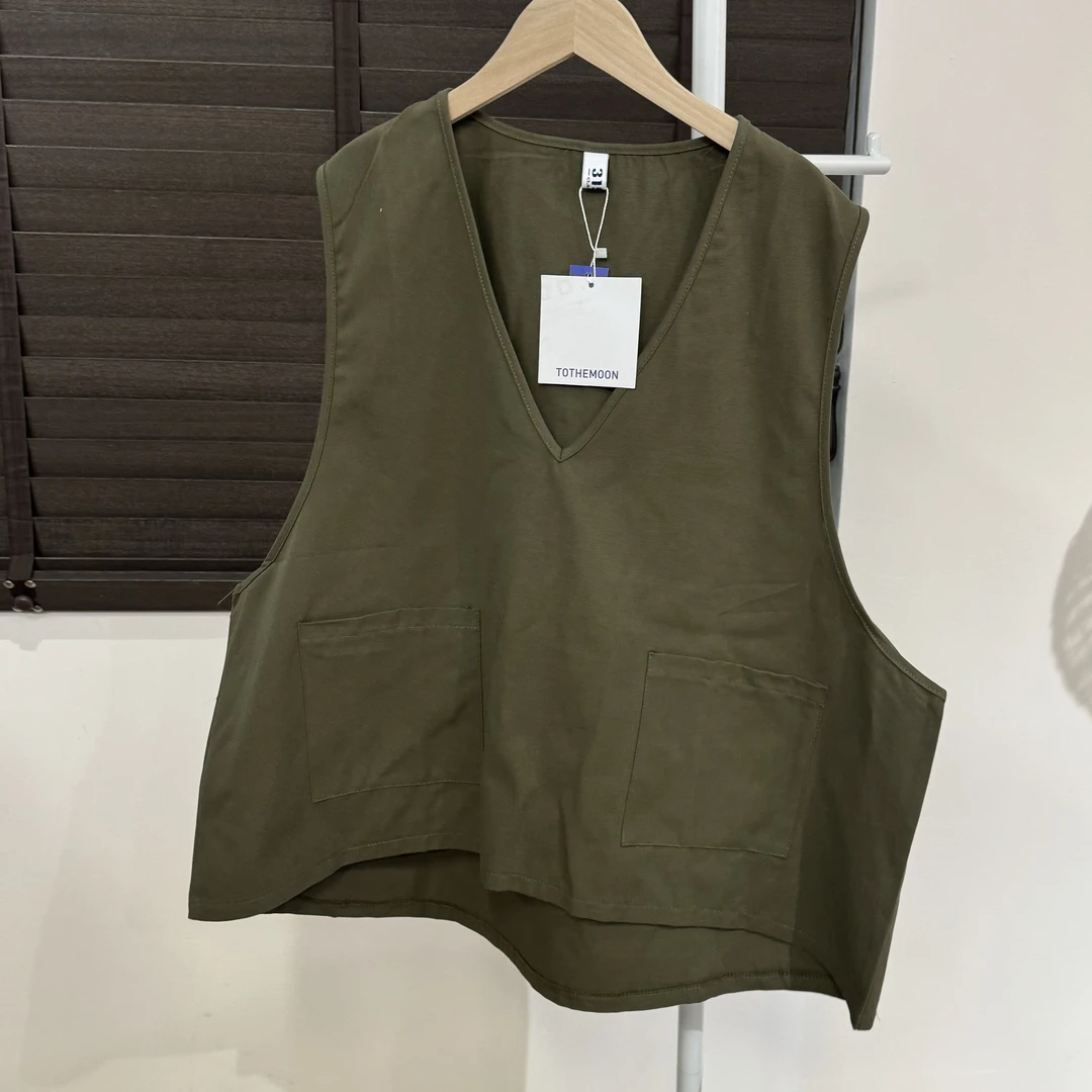 UpSd-重磅炸【V领军绿色马甲】马甲气质时尚休闲设计感百搭潮