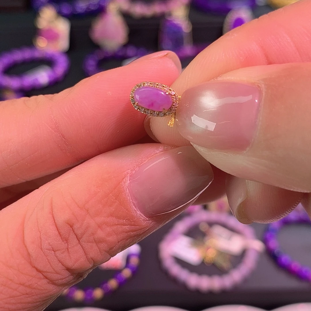 18K金镶嵌苏纪石（舒俱来）吊坠(不含链)