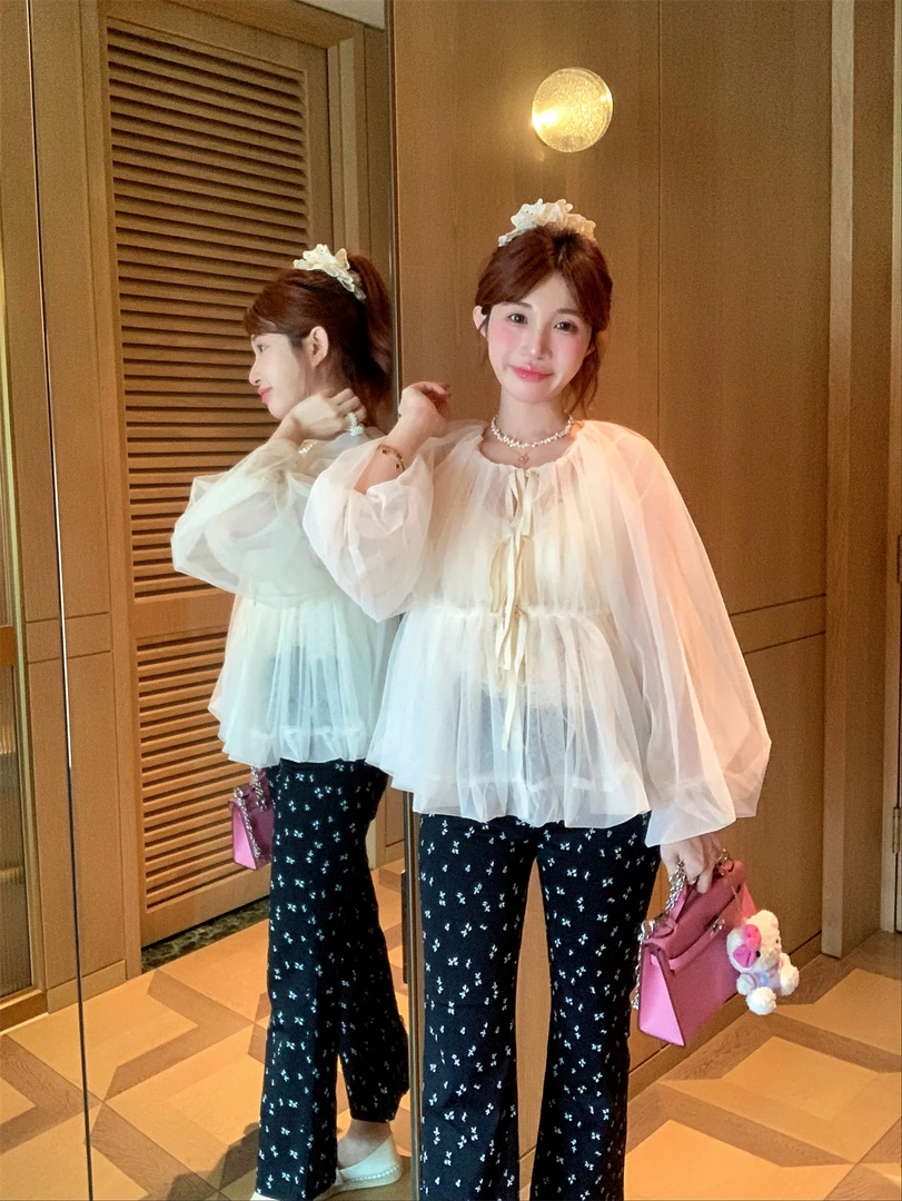 JENNIFER JXLIU 早秋～奶油杏色娃娃款系带蝴蝶结透视短款衬衫上衣