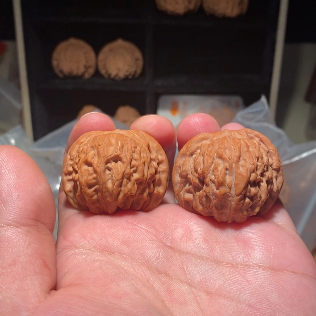 爱***、文玩核桃吊坠39精品磨盘