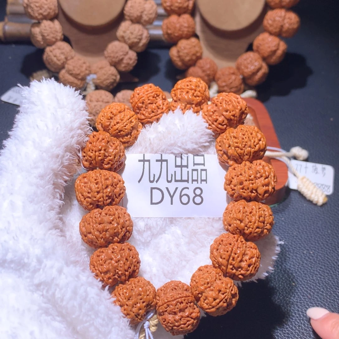 慕***金刚菩提手串24尺寸六瓣