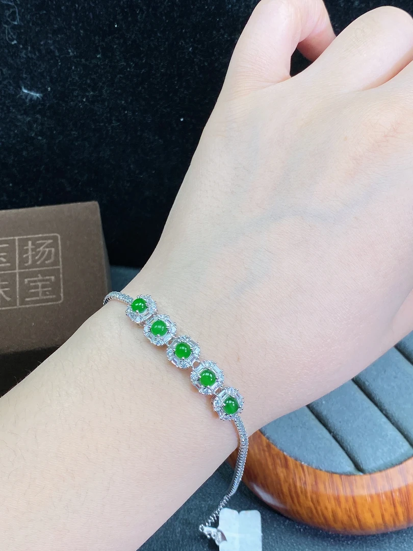天然翡翠A货阳绿方糖设计款手链通体S925银镶嵌