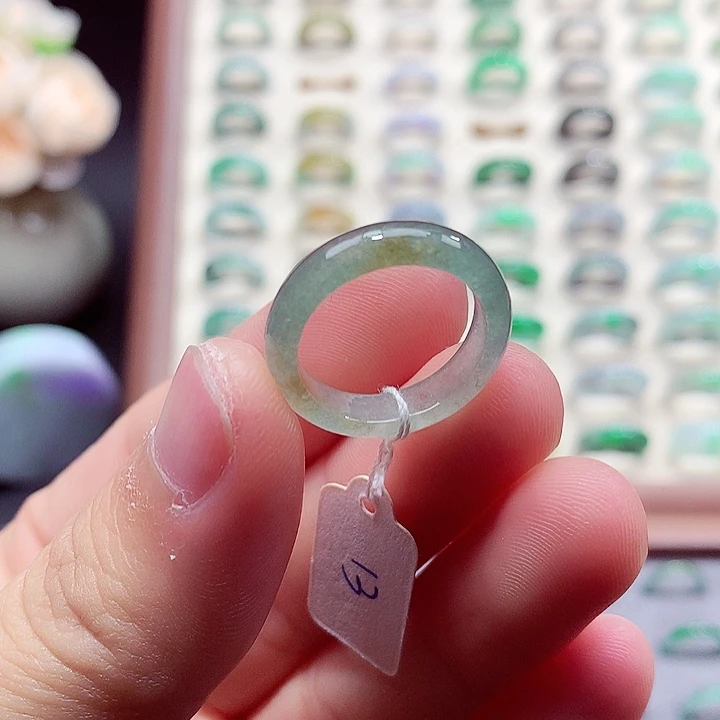 翡翠未镶嵌戒指13号