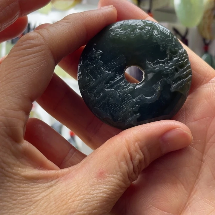 蛇纹石玉合金颈饰海*漫